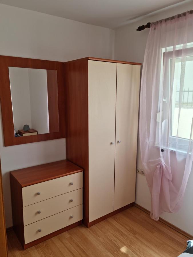 Apartments Zoretic Малинска Екстериор снимка